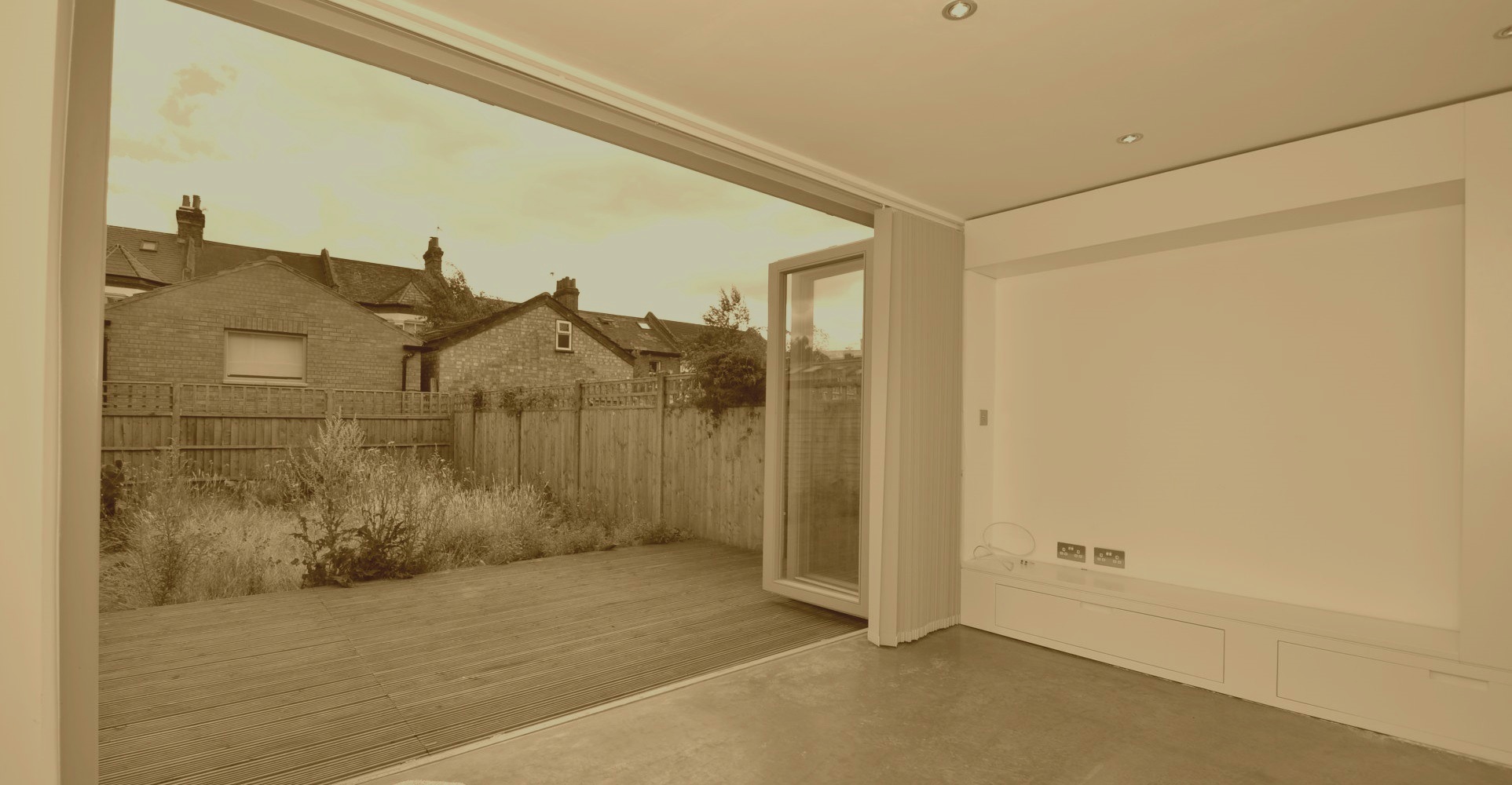 Slider, Glaziers in Belmont, South Sutton, SM2
